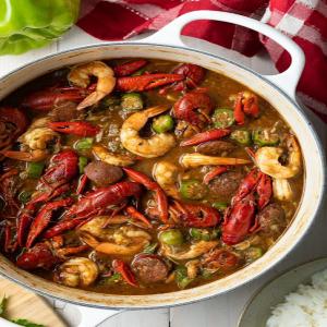 How to Make Authentic New Orleans Seafood Gumbo | A Spicy Perspective_image