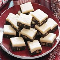 Two-Layer Cookie Crunch Fudge image
