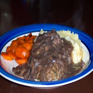 Salisbury Steak and Mushroom Gravy_image