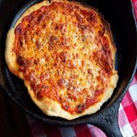 Thin-Crust Stovetop Pizza Recipe - (4.3/5)_image