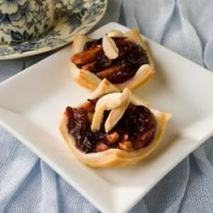 Cranberry-Almond Tarts_image