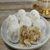 Hazelnut Tea Cakes_image