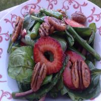 Spinach, Strawberry & Asparagus Salad_image