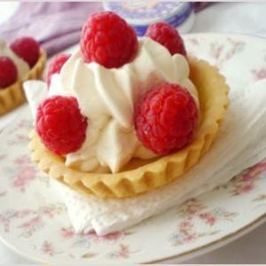 Raspberry tartlets image