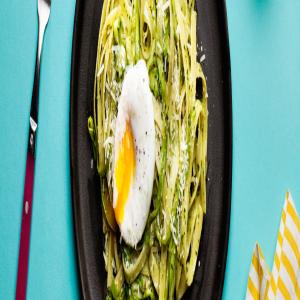 Fettuccine with Asparagus, Beet Green Pesto, and Poached Egg_image