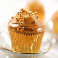 Golden Caramel Cupcakes_image