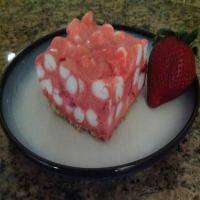 Strawberry chiffon squares_image