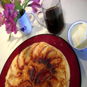 Grandma Schatz Apple Pancakes_image