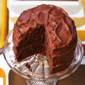 Easy chocolate fudge cake_image