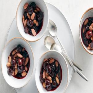 Cherry Compote With Almonds_image