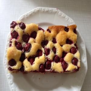 Sheet Cake with Sour Cherries_image