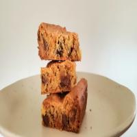 Abbey's Easy Chocolate Chip Cake Mix Bar Cookies image