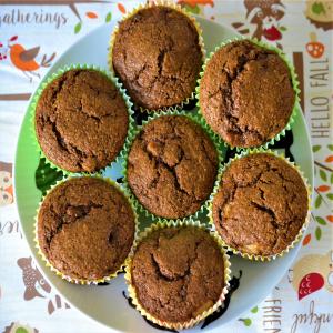Gingerbread-Pear Muffins_image