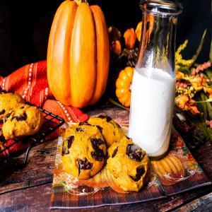Pumpkin Chocolate Chunk Cookies_image