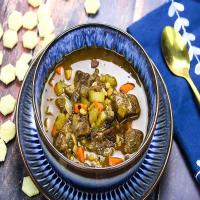 Hearty Beef With Barley Soup_image