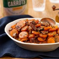 Glazed Carrots with Spicy Pecans_image