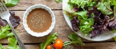 2-minute-oil-free-balsamic-salad-dressing-forks-over image