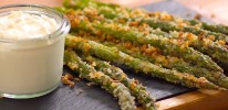 crispy-parmesan-roasted-asparagus-tiphero image