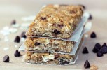 healthy-granola-bars-chewy-delicious-easy image