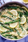 lemon-parmesan-garlic-orzo-with-asparagus-the image