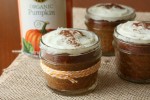15-easy-cake-in-a-jar-recipes-diy-mason-jar-cupcakes image