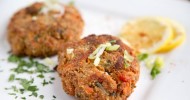 10-best-salmon-cakes-with-fresh-salmon image