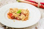 rhubarb-crisp-recipe-with-crunchy-oat-topping image