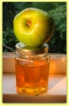 diy-apple-jelly-recipe-how-to-make-fresh-apple-jelly image