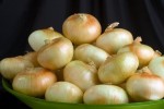 in-season-vidalia-onions-food-network-healthy-eats image