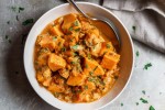 cauliflower-sweet-potato-vegan-curry-recipe-eatwell101 image