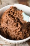 chocolate-buttercream-frosting-recipe-with-cream-butter image