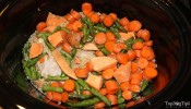 homemade-dog-food-recipe-chicken-and-vegetable image