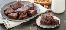 fudgy-vegan-brownies-recipe-forks-over-knives image