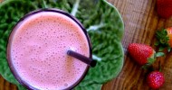 10-best-strawberry-smoothie-with-yogurt-and-milk image