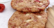 10-best-chewy-white-chocolate-chip-cookies image