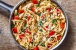 chicken-pasta-recipe-with-tomato-and-spinach image