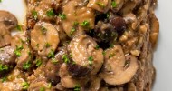 mushroom-gravy-with-cream-of-mushroom-soup image