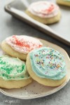 grandmas-sour-cream-sugar-cookies-recipelioncom image