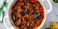 best-steamed-mussels-in-white-wine-recipe-delish image