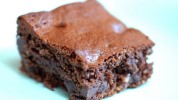 healthiest-brownies-ever-by-samantha-watkins image
