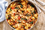 tomato-spinach-sausage-pasta-recipe-eatwell101 image