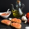 spanish-style-toast-with-tomato-pan-con-tomate image