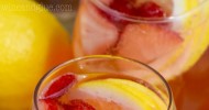 10-best-strawberry-lemonade-alcoholic-drink image