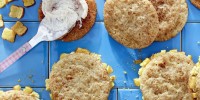 french-toast-crunch-snickerdoodle-sandwiches-country image