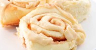 10-best-brown-sugar-glaze-cinnamon-rolls image
