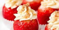 11-stuffed-strawberries-that-make-the-perfect-mini-dessert image