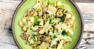 10-best-pasta-with-garlic-and-oil-and-broccoli-recipes-yummly image