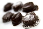 easy-homemade-coconut-oil-chocolate image