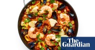 how-to-make-seafood-paella-recipe-food-the image