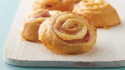 ham-and-cheese-pinwheel-sandwiches-recipe-pillsburycom image